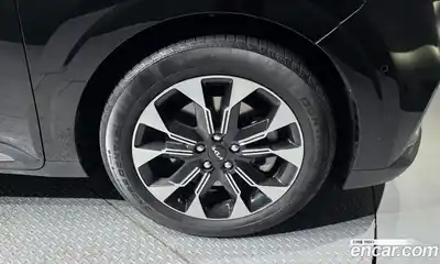 Kia Canival 2022 3.5 Автомат в Москве № 132435, миниатюра 4