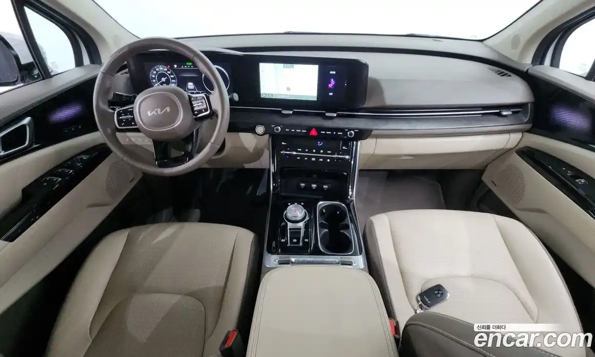 Kia Canival 2022 2.2 Автомат в Москве № 133901, фото 17