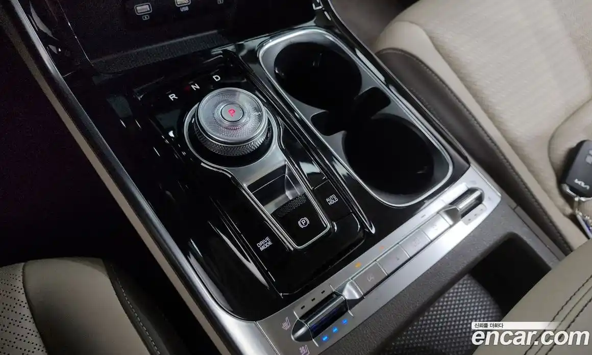 Kia Canival 2022 2.2 Автомат в Москве № 133901, фото 7