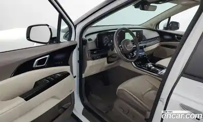 Kia Canival 2022 2.2 Автомат в Москве № 133901, миниатюра 8