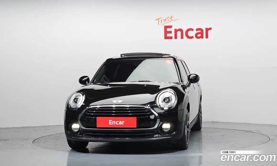 Mini Clubman 2018 2.0 Автомат в Москве № 136224, фото 18