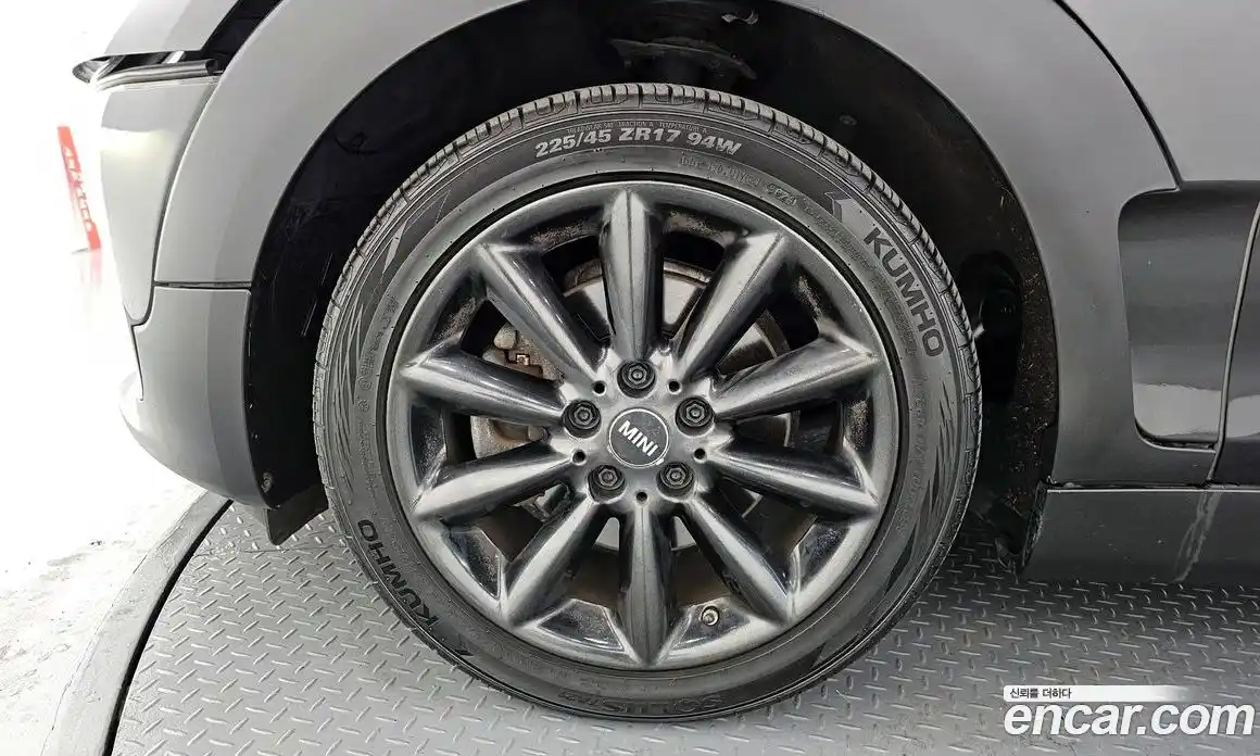 Mini Clubman 2018 2.0 Автомат в Москве № 136224, фото 10