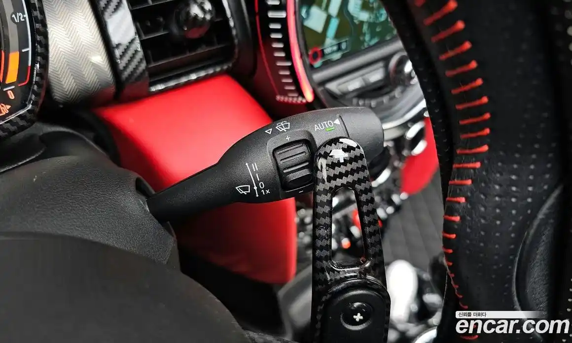 Mini Cooper Convertible 2019 2.0 Автомат в Москве № 136349, фото 4