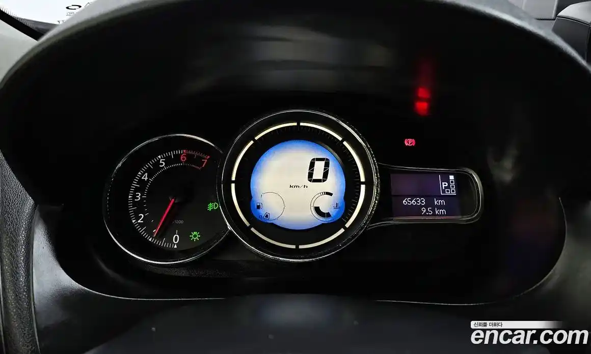 Renault SM3 2015 1.6 Автомат в Москве № 137174, фото 18