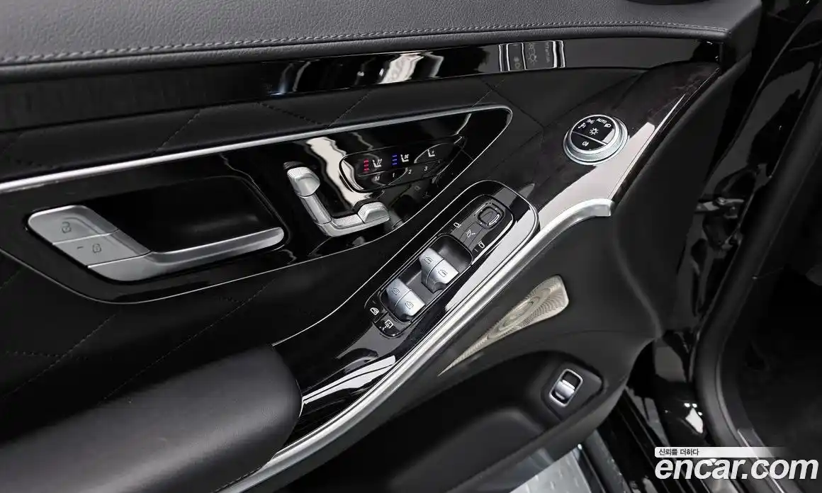 Mercedes-Benz S-Class 2023 3.0 Автомат в Москве № 138912, фото 19