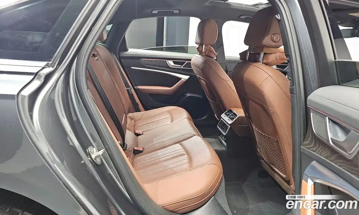 Audi A6 2021 2.0 Автомат в Москве № 139464, фото 14