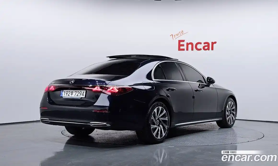 Mercedes-Benz E-Class 2024 2.0 Автомат в Москве № 142554, фото 13