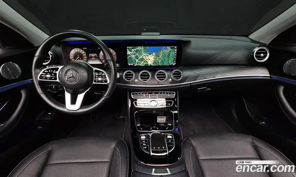 Mercedes-Benz E-Class 2019 2.0 Автомат в Москве № 143618, фото 19