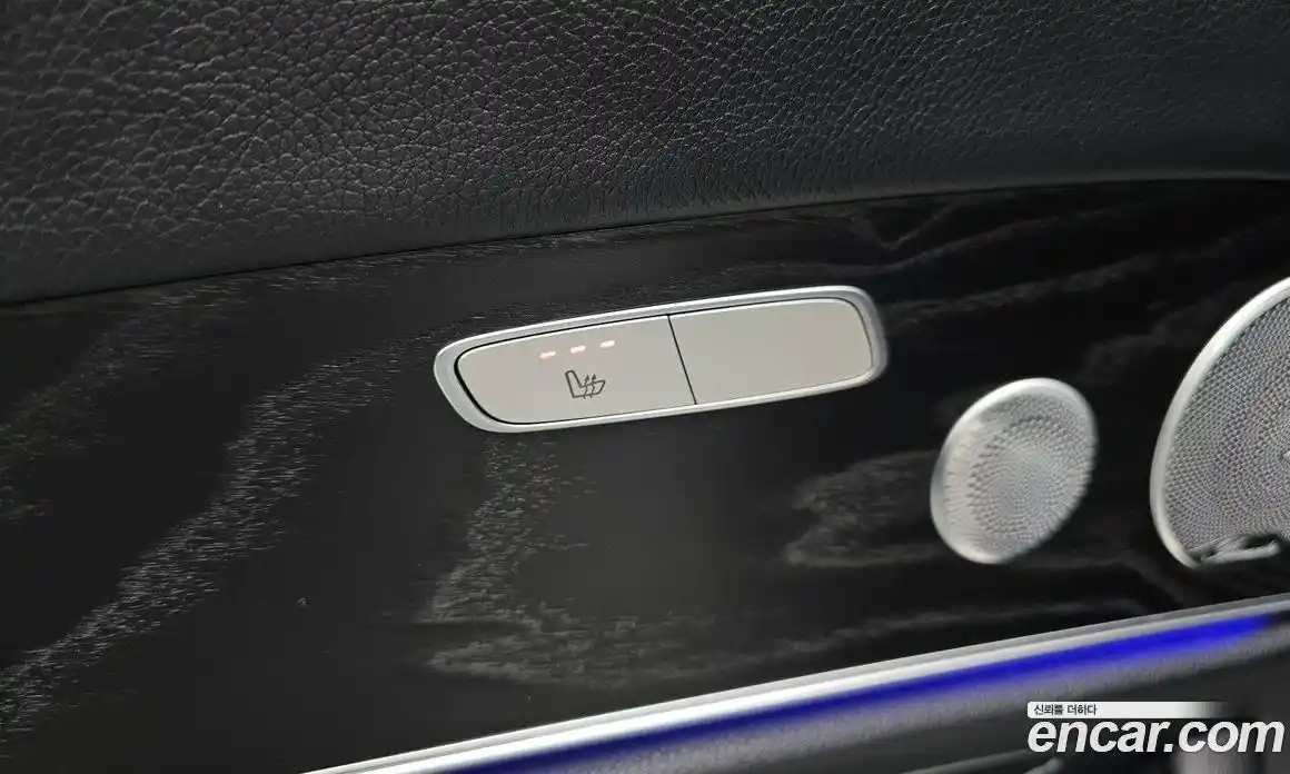 Mercedes-Benz E-Class 2019 2.0 Автомат в Москве № 143618, фото 4