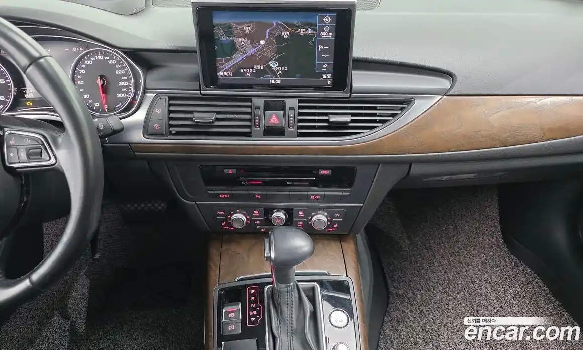 Audi A6 2015 2.0 Автомат в Москве № 148958, фото 18