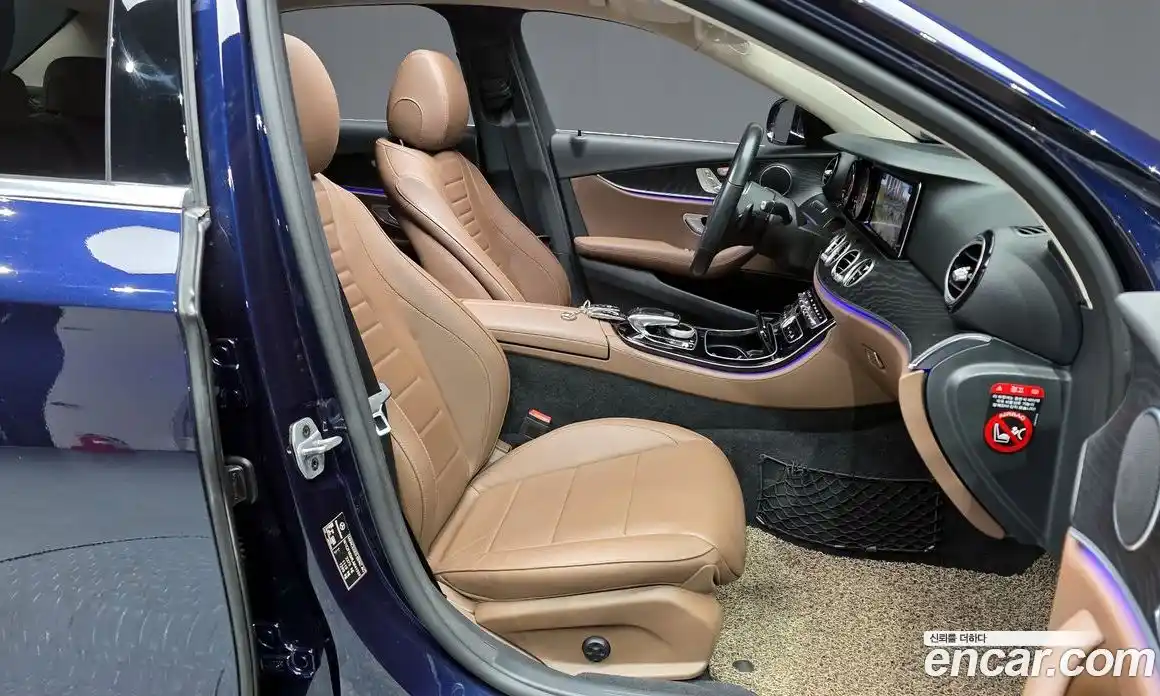 Mercedes-Benz E-Class 2020 1.9 Автомат в Москве № 150767, фото 16