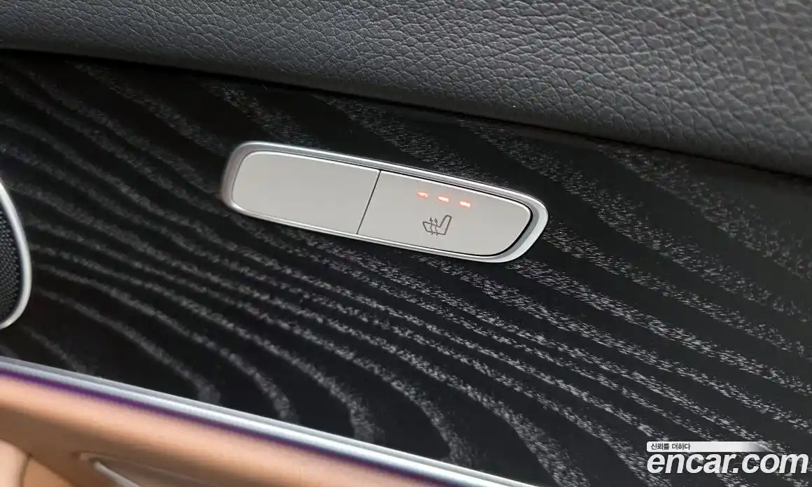 Mercedes-Benz E-Class 2020 1.9 Автомат в Москве № 150767, фото 18