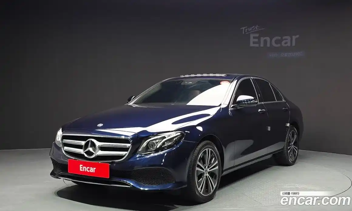 Mercedes-Benz E-Class 2020 1.9 Автомат в Москве № 150767, фото 19