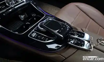 Mercedes-Benz E-Class 2020 1.9 Автомат в Москве № 150767, миниатюра 5
