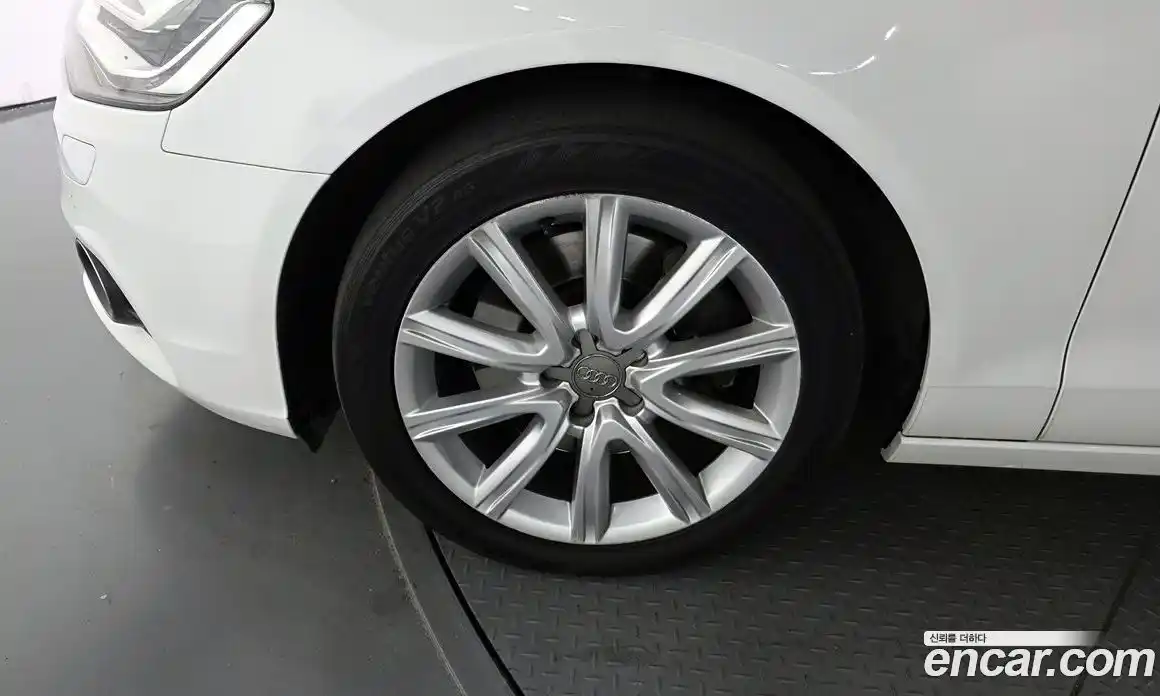 Audi A6 2015 3.0 Автомат в Москве № 154536, фото 10