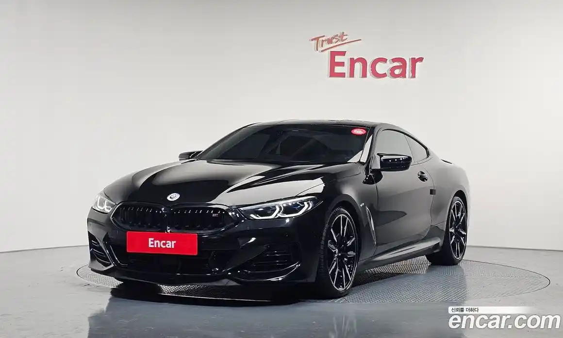 BMW 8-Series 2023 4.4 Автомат в Москве № 154798, фото 1