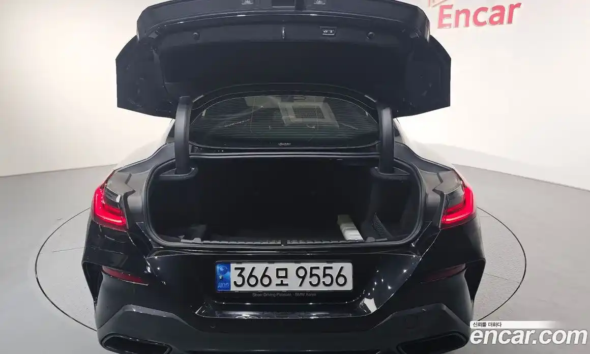 BMW 8-Series 2023 4.4 Автомат в Москве № 154798, фото 16