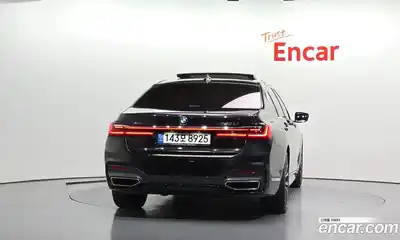 BMW 7-Series, 2021