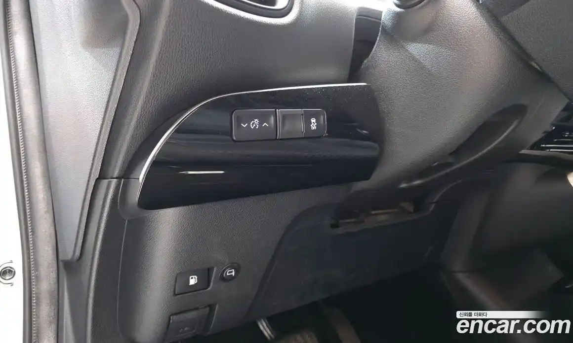 Toyota Prius 2018 1.8 Автомат в Москве № 155408, фото 10