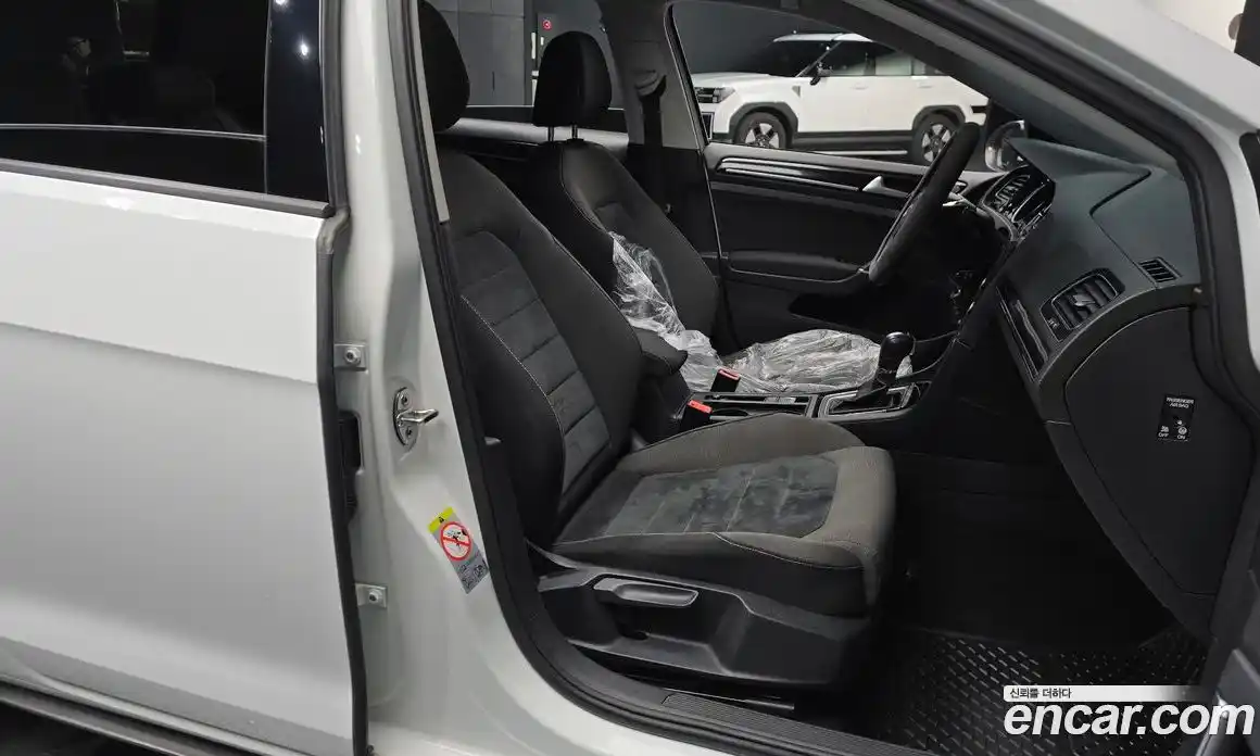 Volkswagen Golf 2014 1.4 Автомат в Москве № 155614, фото 11