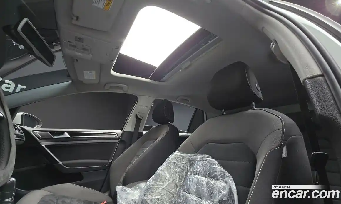 Volkswagen Golf 2014 1.4 Автомат в Москве № 155614, фото 4