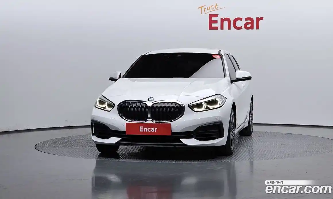 BMW 1-Series 2022 2.0 Автомат в Москве № 157219, фото 11