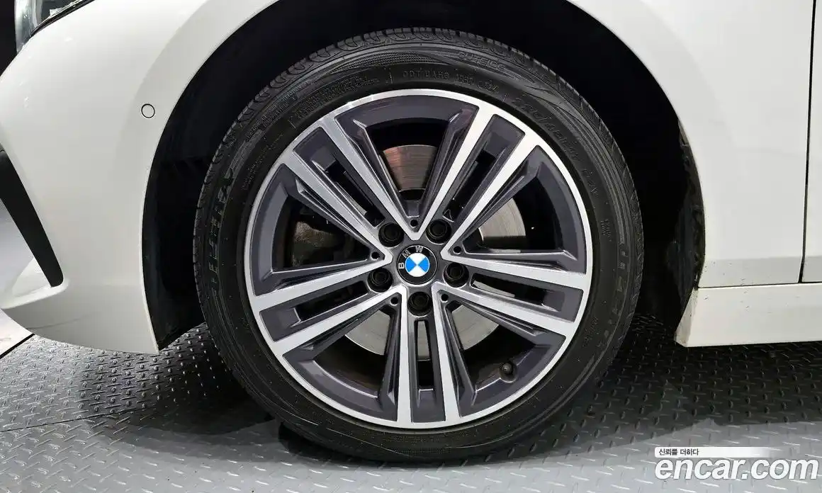 BMW 1-Series 2022 2.0 Автомат в Москве № 157219, фото 14