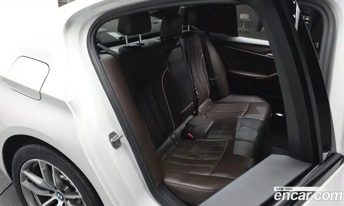 BMW 5-Series 2017 2.0 Автомат в Москве № 158472, фото 20