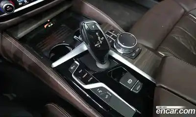 BMW 5-Series 2017 2.0 Автомат в Москве № 158472, миниатюра 6