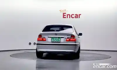 BMW 3-Series 2004 2.0 Автомат в Москве № 159085, миниатюра 2