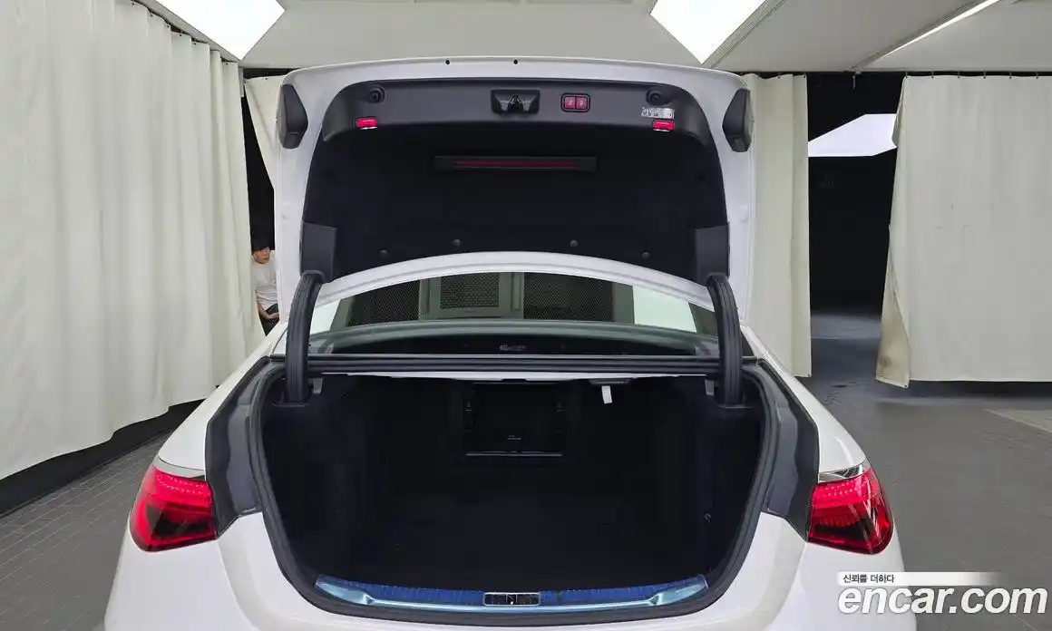 Mercedes-Benz S-Class 2023 2.9 Автомат в Москве № 160464, фото 19