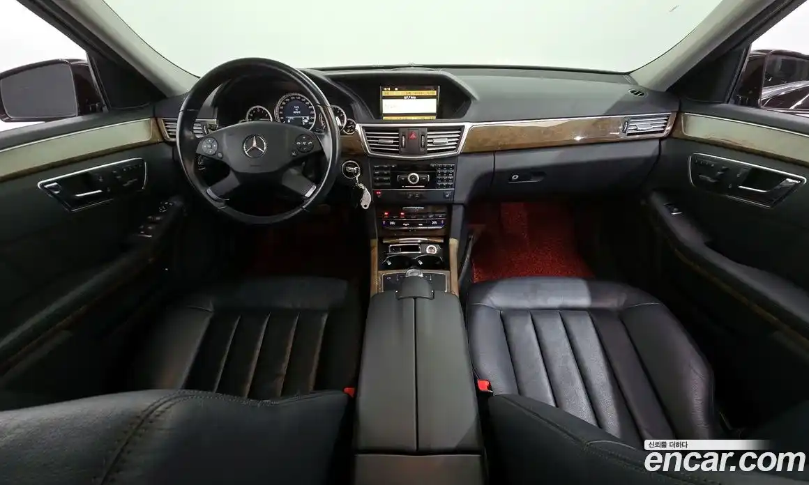 Mercedes-Benz E-Class 2011 3.5 Автомат в Москве № 160803, фото 15