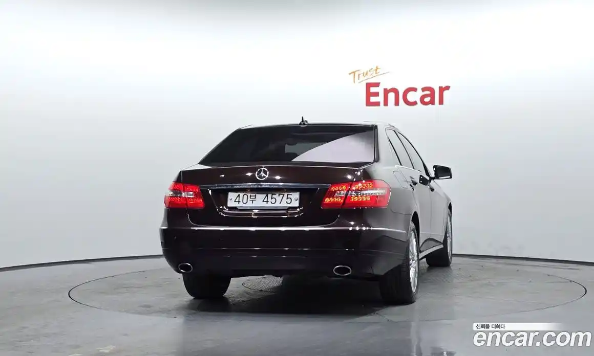 Mercedes-Benz E-Class 2011 3.5 Автомат в Москве № 160803, фото 17