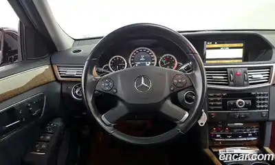 Mercedes-Benz E-Class 2011 3.5 Автомат в Москве № 160803, миниатюра 2