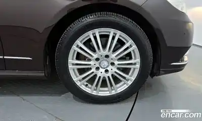 Mercedes-Benz E-Class 2011 3.5 Автомат в Москве № 160803, миниатюра 4