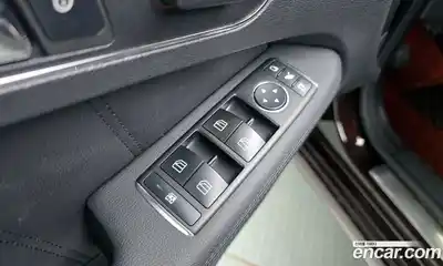 Mercedes-Benz E-Class 2011 3.5 Автомат в Москве № 160803, миниатюра 7