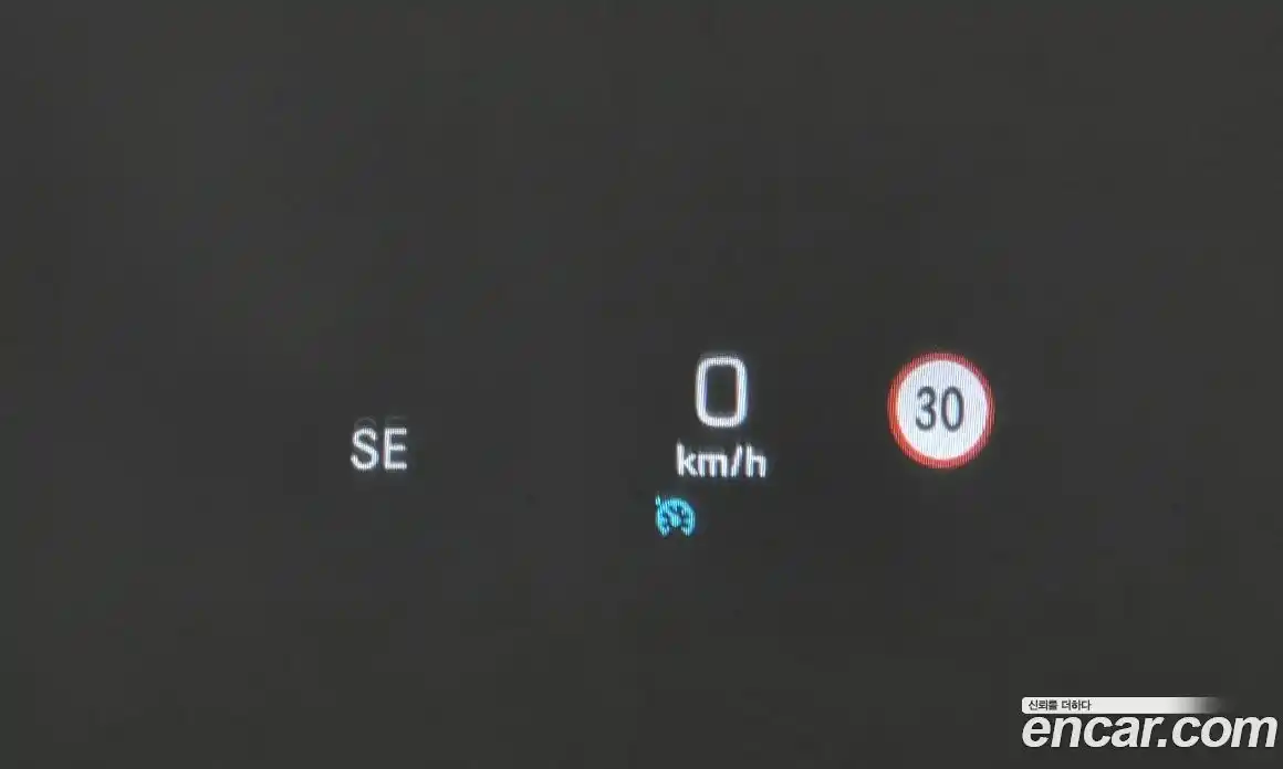 Mercedes-Benz E-Class 2020 1.9 Автомат в Москве № 160936, фото 8