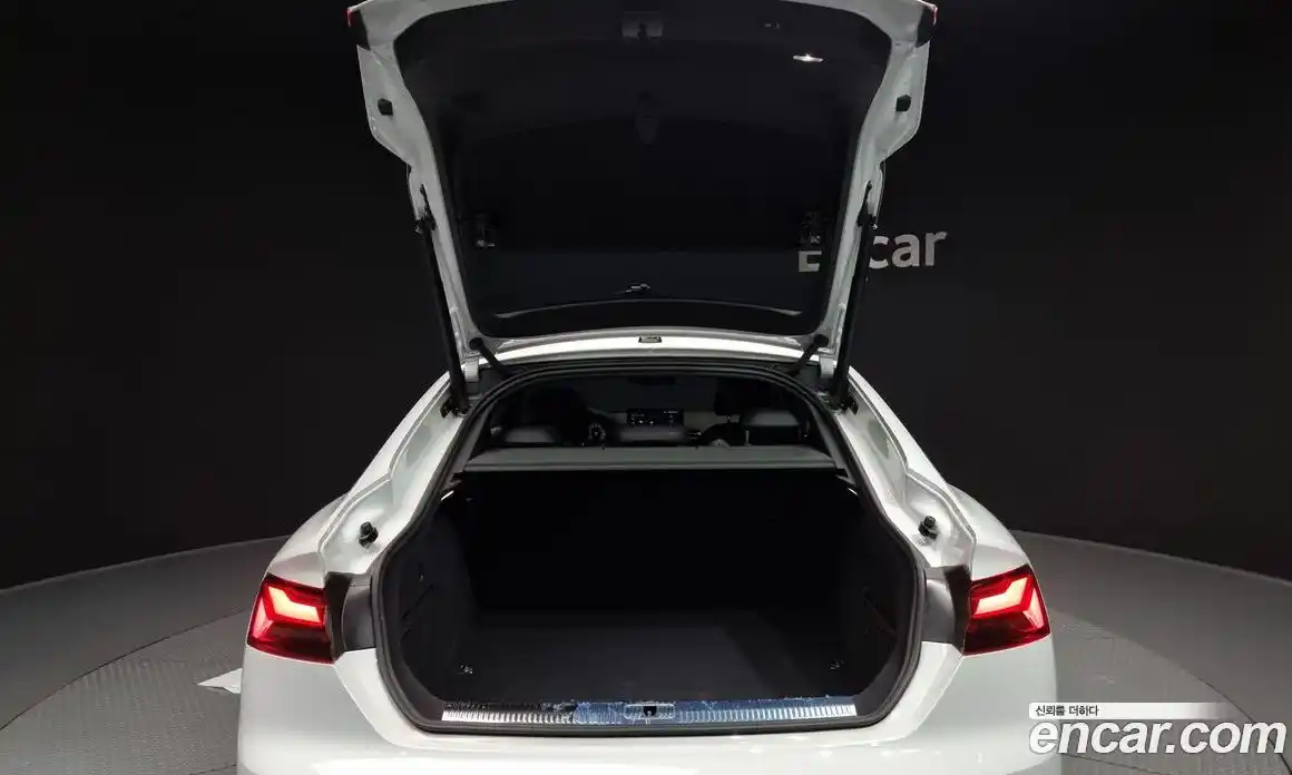 Audi A5 2021 2.0 Автомат в Москве № 162549, фото 4