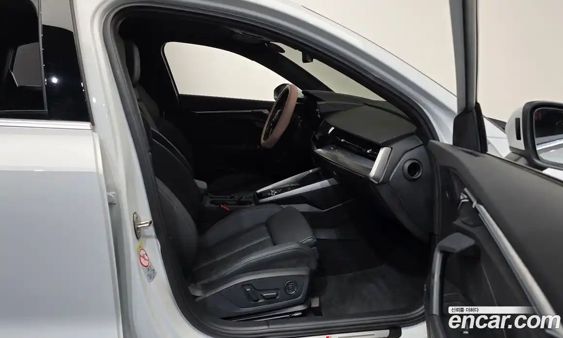 Audi A3 2023 2.0 Автомат в Москве № 162711, фото 12