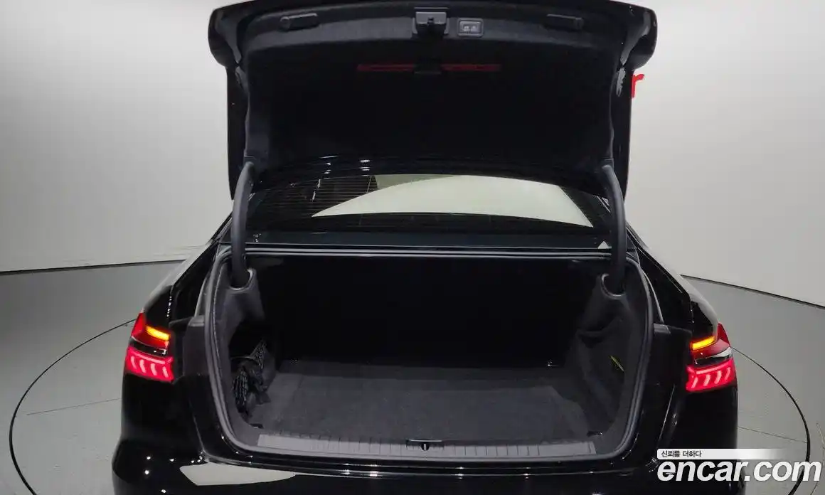 Audi A6 2023 2.0 Автомат в Москве № 162822, фото 15