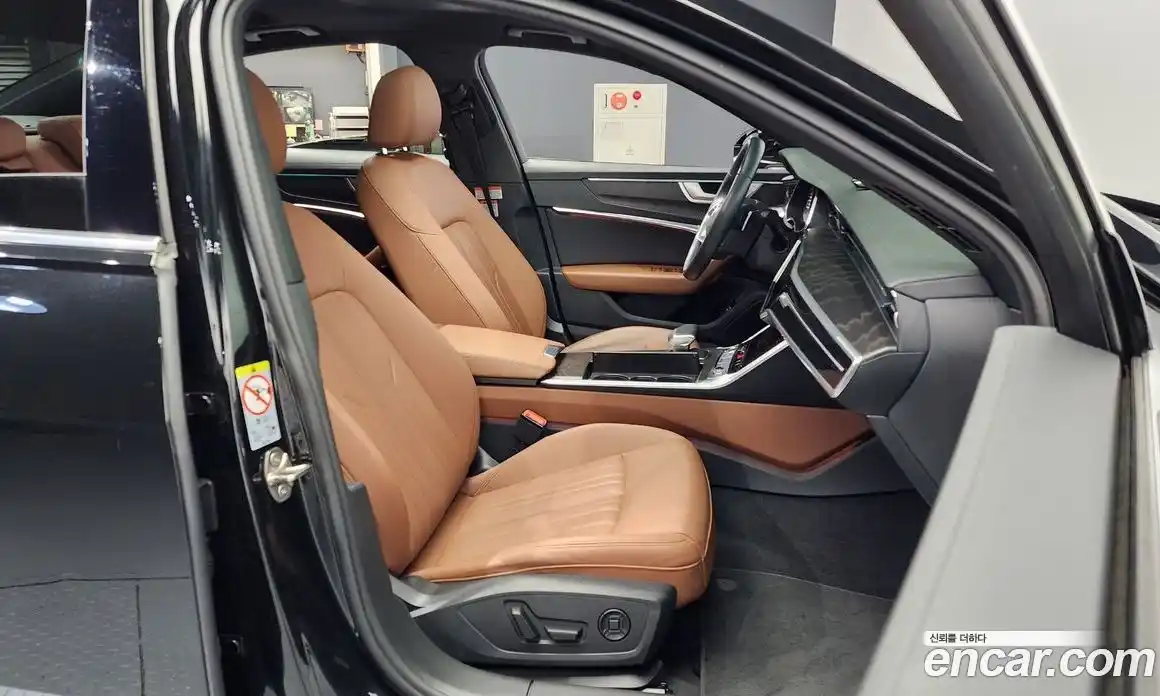 Audi A6 2023 2.0 Автомат в Москве № 162822, фото 3