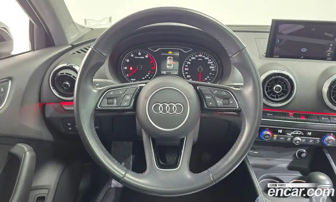 Audi A3 2018 2.0 Автомат в Москве № 162992, фото 18