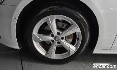 Audi A6 2020 2.0 Автомат в Москве № 163140, миниатюра 2