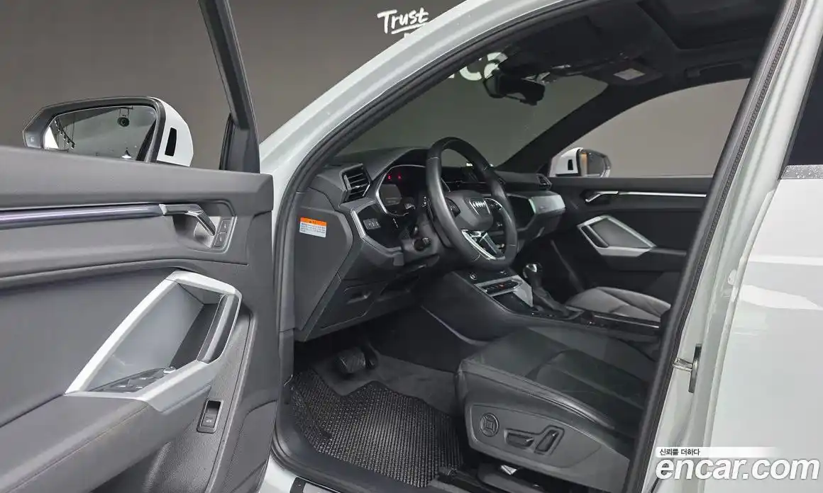 Audi Q3 2023 2.0 Автомат в Москве № 163161, фото 6