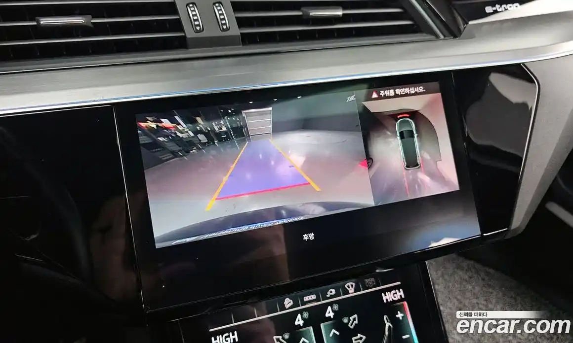 Audi e-tron 2021 0.2 Автомат в Москве № 163496, фото 14