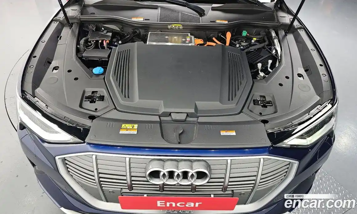 Audi e-tron 2021 0.2 Автомат в Москве № 163496, фото 19