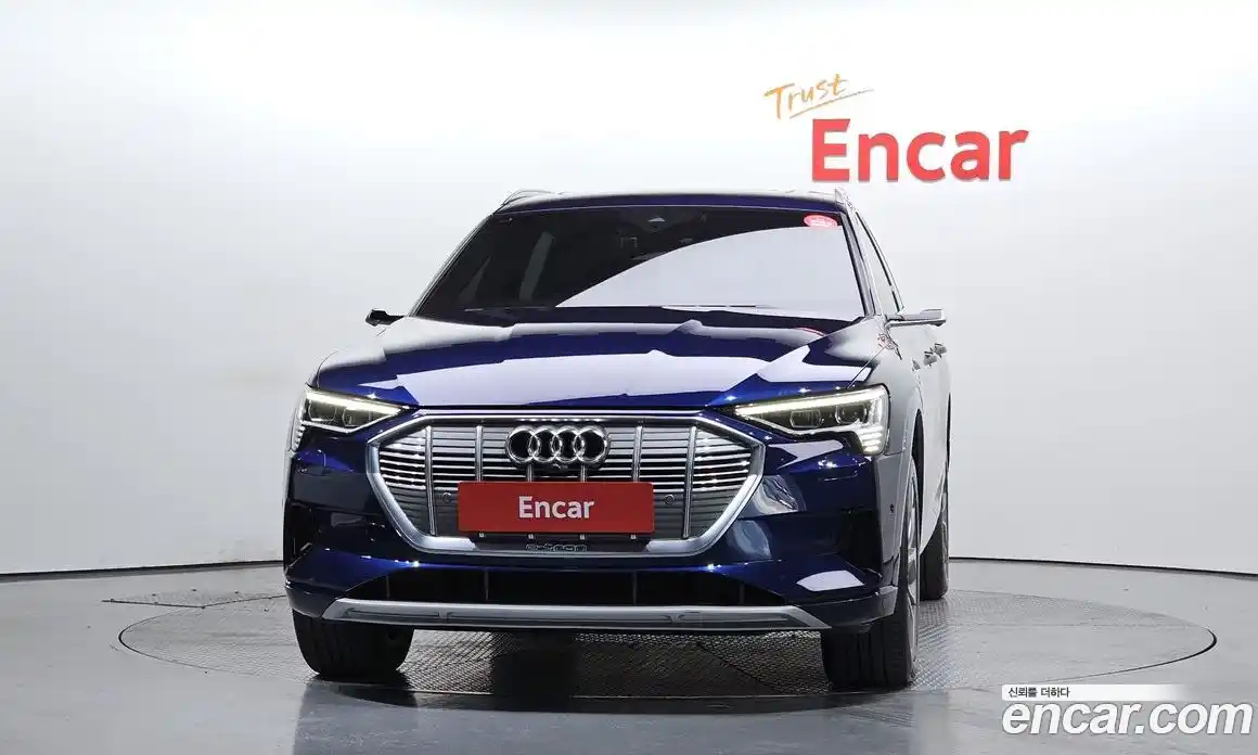Audi e-tron 2021 0.2 Автомат в Москве № 163496, фото 4