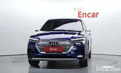 Audi e-tron 2021 0.2 Автомат в Москве № 163496, миниатюра 4
