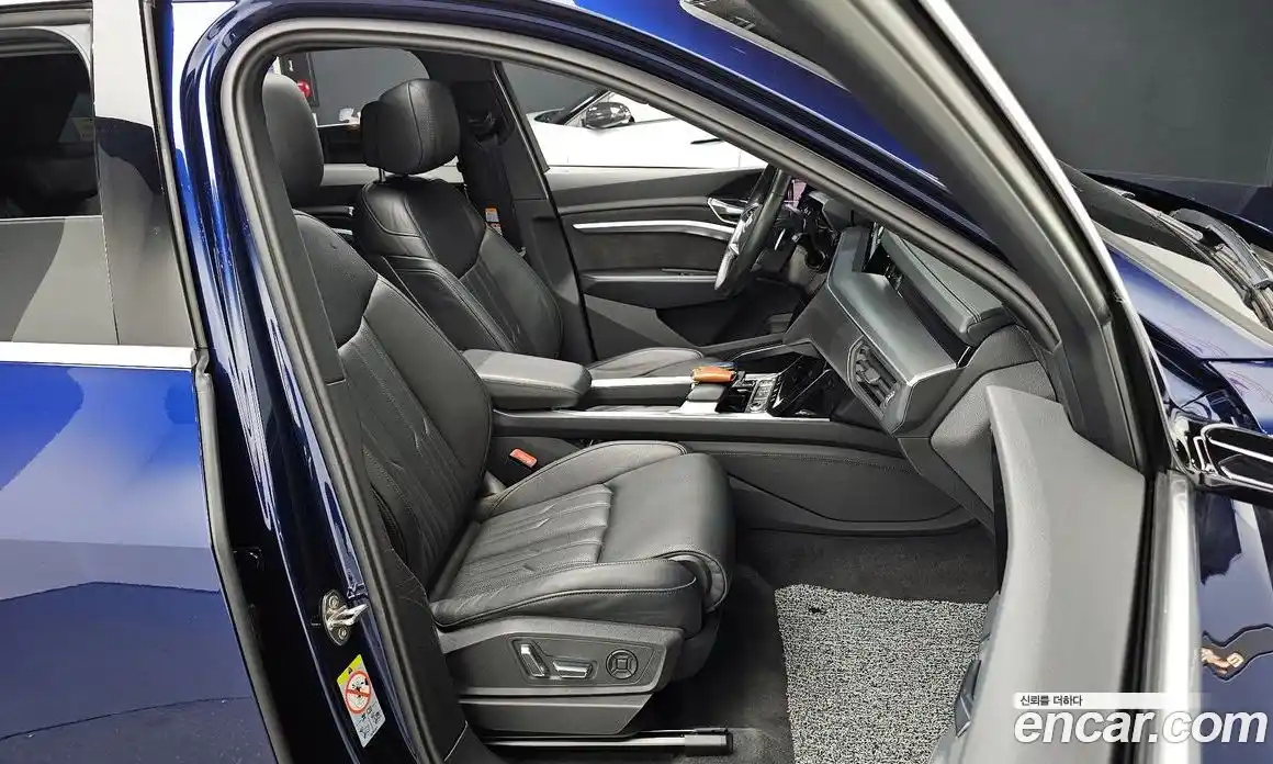 Audi e-tron 2021 0.2 Автомат в Москве № 163496, фото 8