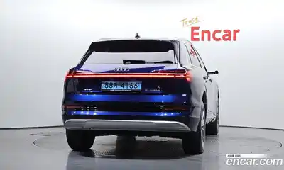 Audi e-tron 2021 0.2 Автомат в Москве № 163496, миниатюра 9